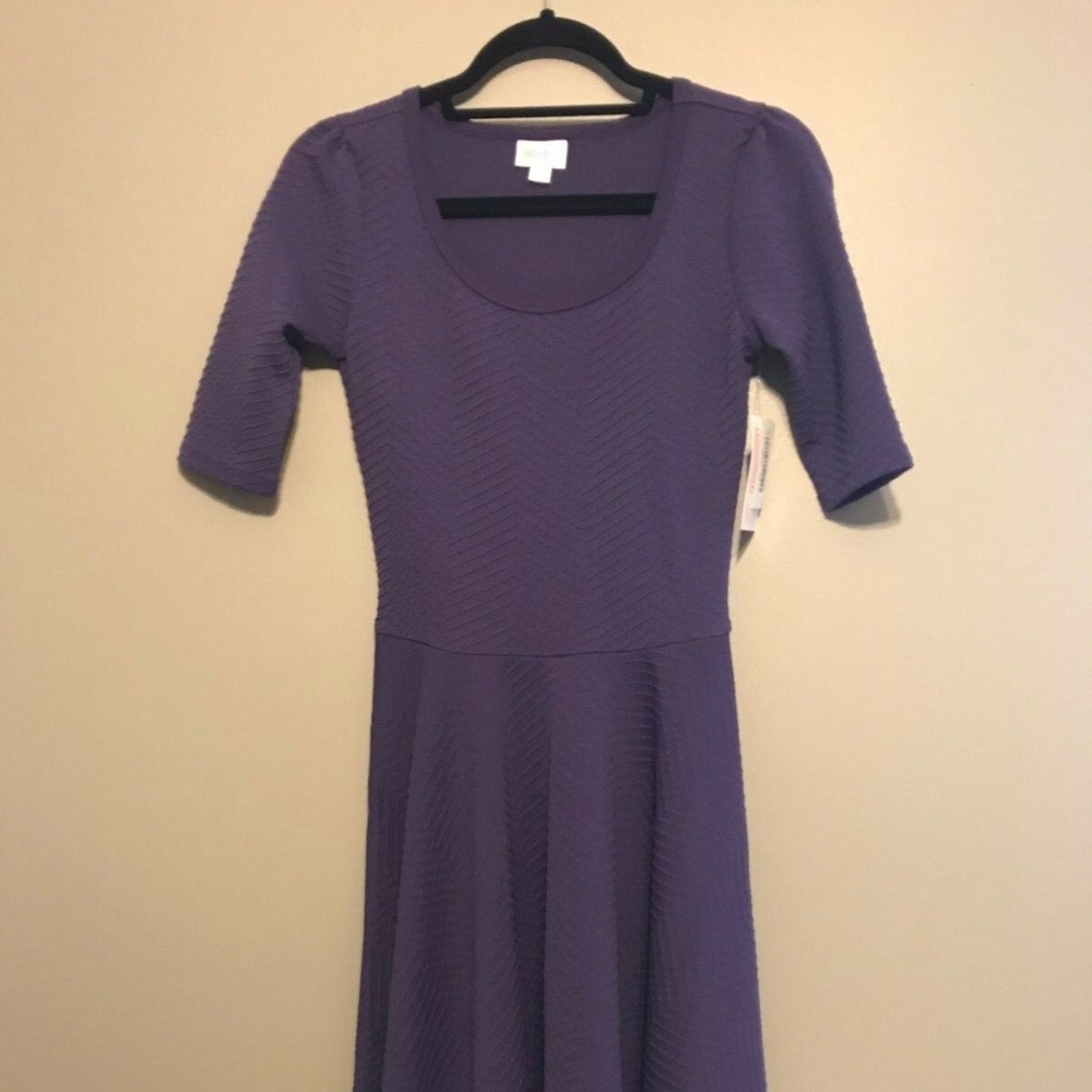 NWT LuLaRoe Purple Textured Fabric XS Nicole Dress - Picture 3 of 5